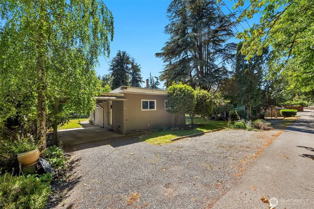 8833 NE Bothell Way Kenmore WA 98028