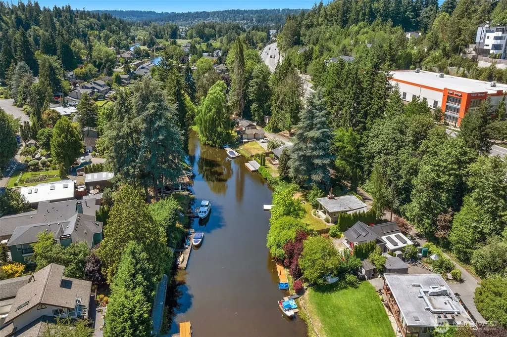 8833 NE Bothell Way Kenmore WA 98028