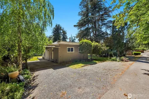 8833 NE Bothell Way Kenmore WA 98028