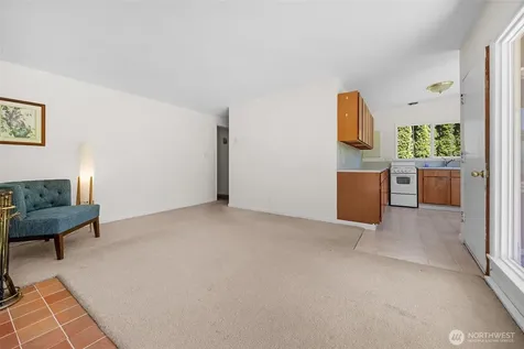 8833 NE Bothell Way Kenmore WA 98028
