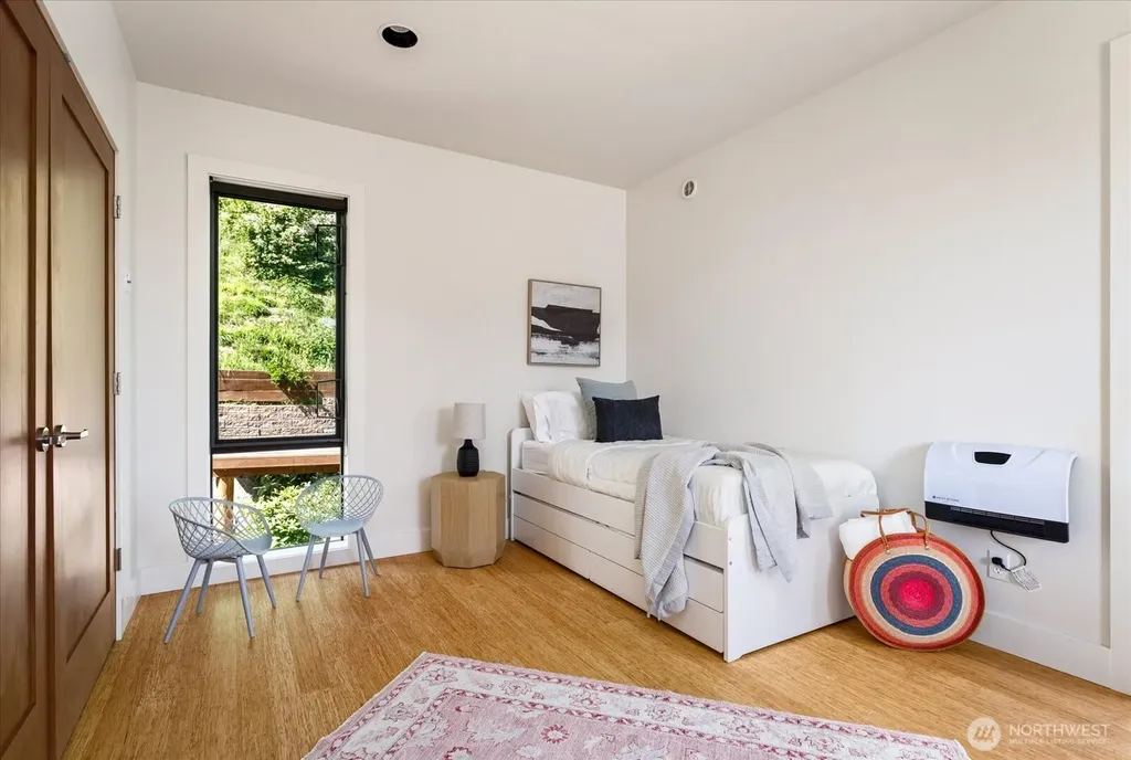 3627 Driftwood Drive Clinton WA 98236