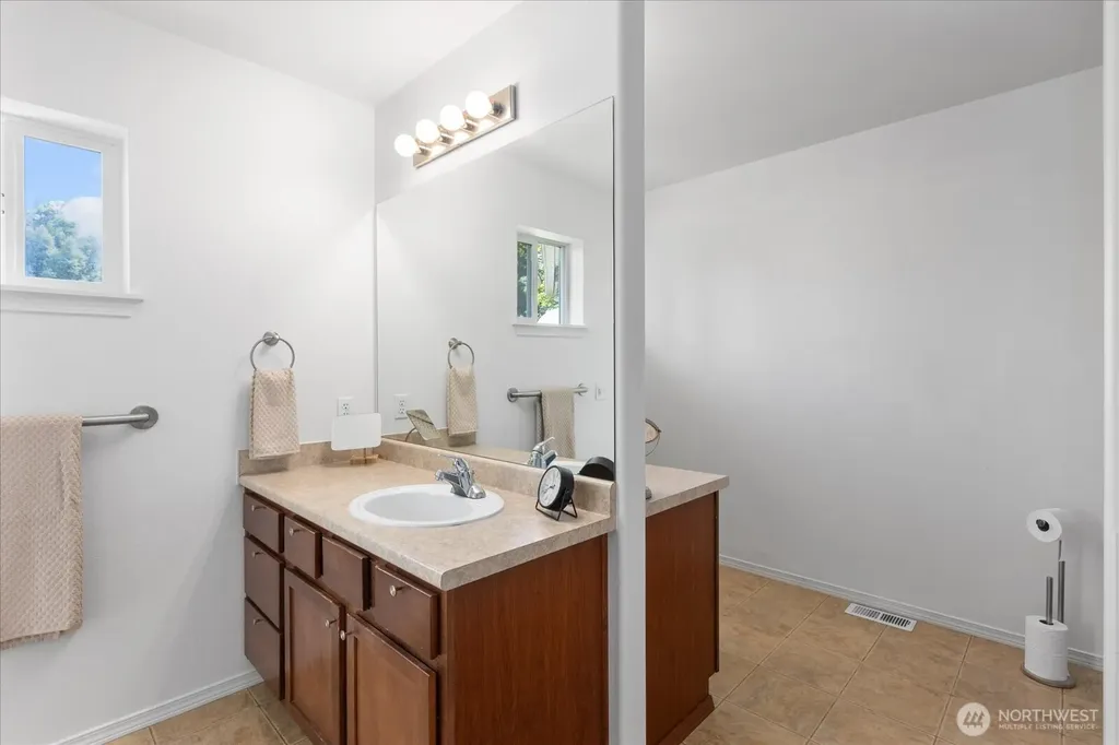 14921 225th Avenue SE Monroe WA 98272