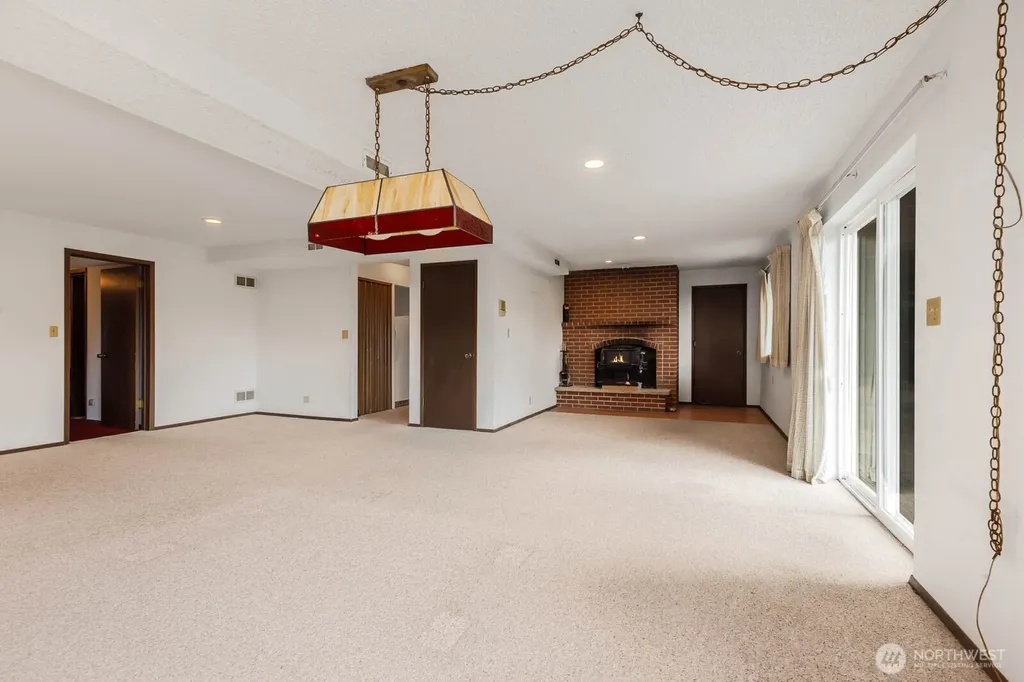 7413 Soundview Drive Edmonds WA 98026