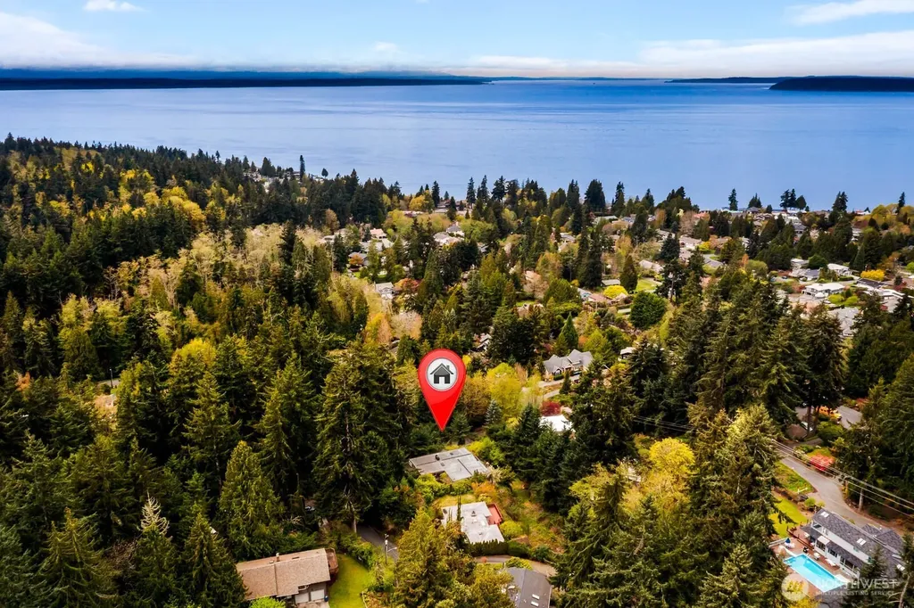 7413 Soundview Drive Edmonds WA 98026