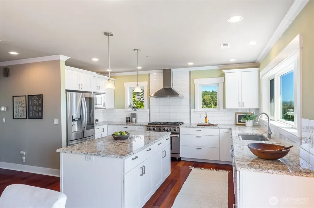 1124 Lake Washington Boulevard S Seattle WA 98144