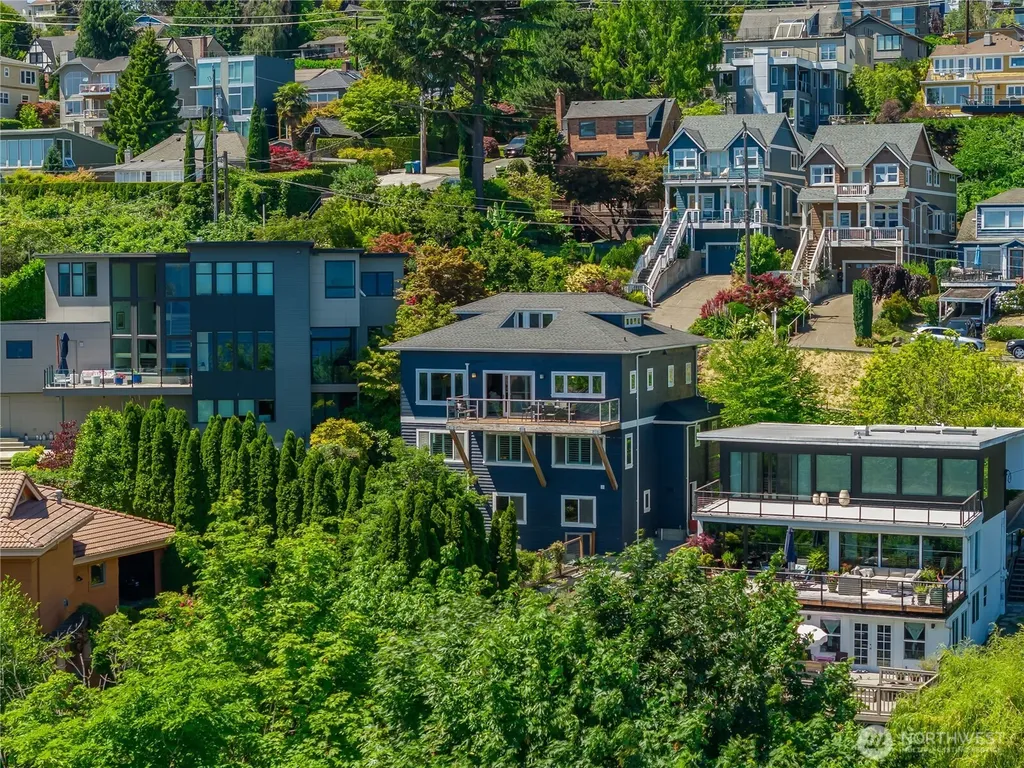 1124 Lake Washington Boulevard S Seattle WA 98144