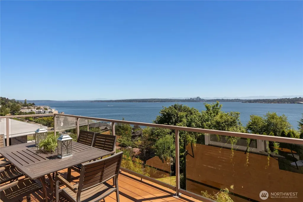 1124 Lake Washington Boulevard S Seattle WA 98144
