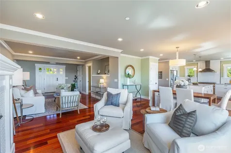 1124 Lake Washington Boulevard S Seattle WA 98144