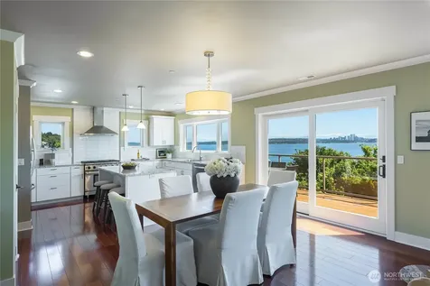 1124 Lake Washington Boulevard S Seattle WA 98144