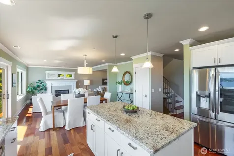 1124 Lake Washington Boulevard S Seattle WA 98144