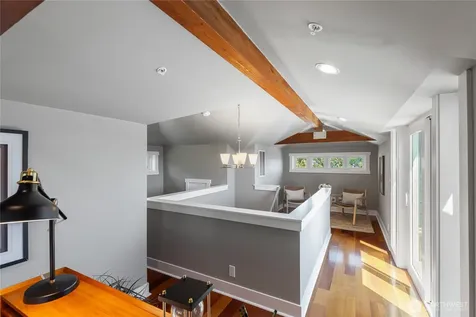 1124 Lake Washington Boulevard S Seattle WA 98144