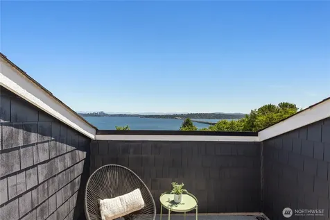 1124 Lake Washington Boulevard S Seattle WA 98144