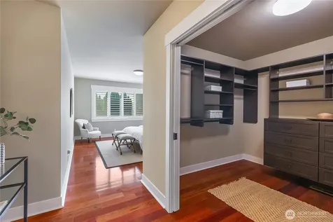 1124 Lake Washington Boulevard S Seattle WA 98144