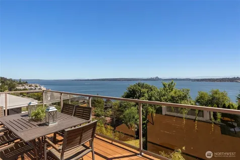 1124 Lake Washington Boulevard S Seattle WA 98144