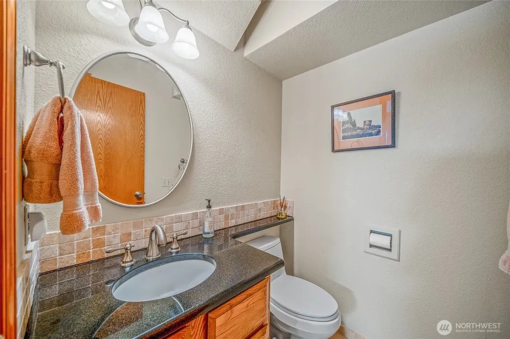 2316 Burbank Avenue NW Olympia WA 98502