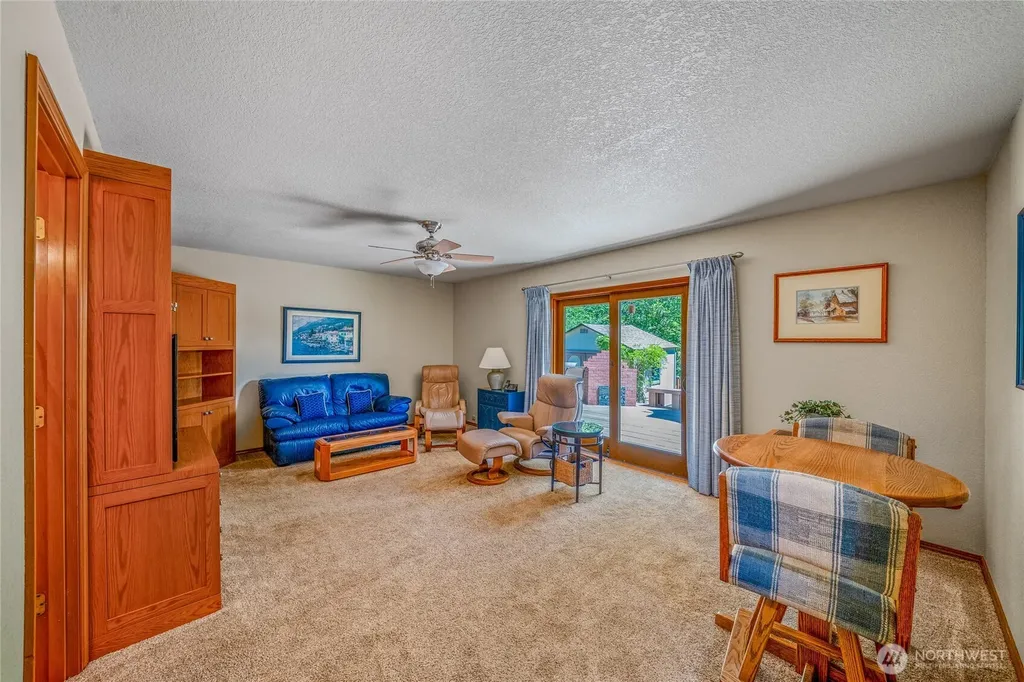 2316 Burbank Avenue NW Olympia WA 98502