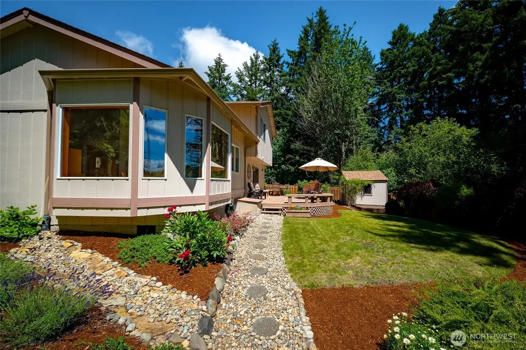 2316 Burbank Avenue NW Olympia WA 98502