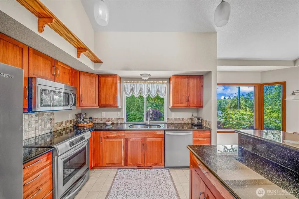2316 Burbank Avenue NW Olympia WA 98502