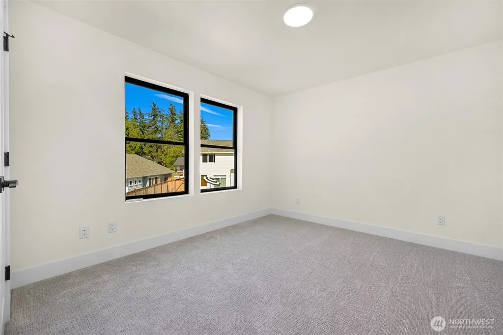 1128 Leighton Street Blaine WA 98230
