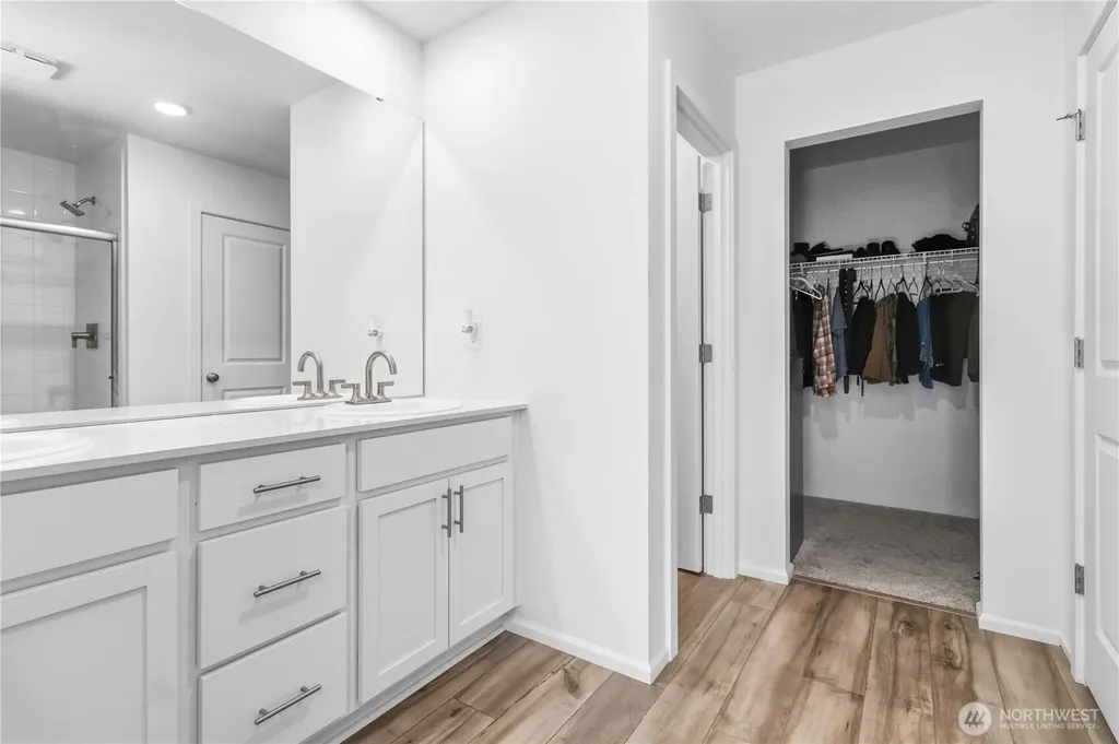 1425 Salzer Creek Drive Centralia WA 98531