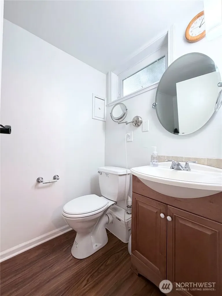2920 15th Bremerton WA 98312