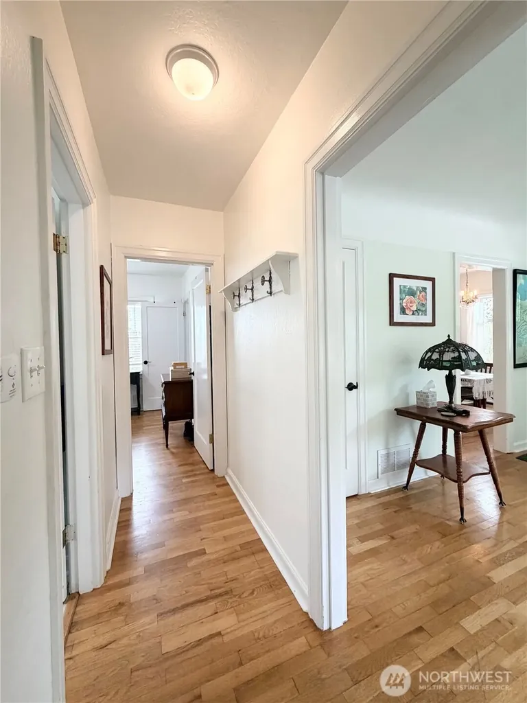 2920 15th Bremerton WA 98312