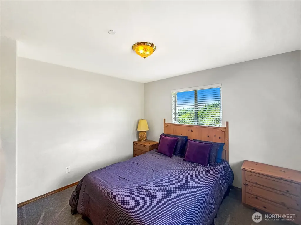 673 Majestic View Lane Camano Island WA 98282