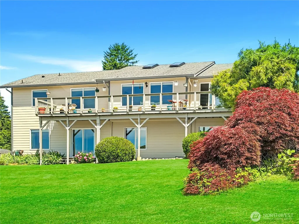 673 Majestic View Lane Camano Island WA 98282