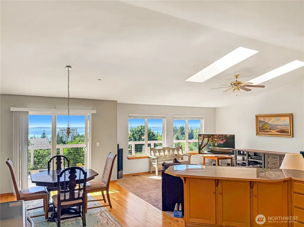 673 Majestic View Lane Camano Island WA 98282