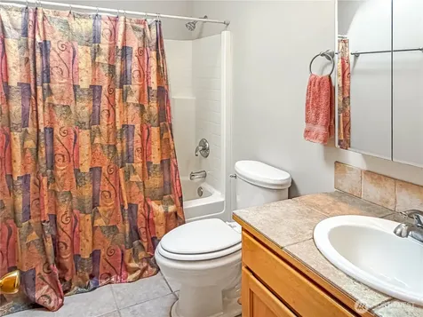 673 Majestic View Lane Camano Island WA 98282