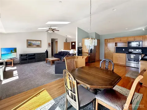 673 Majestic View Lane Camano Island WA 98282