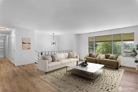 203 105th Avenue SE Bellevue WA 98004