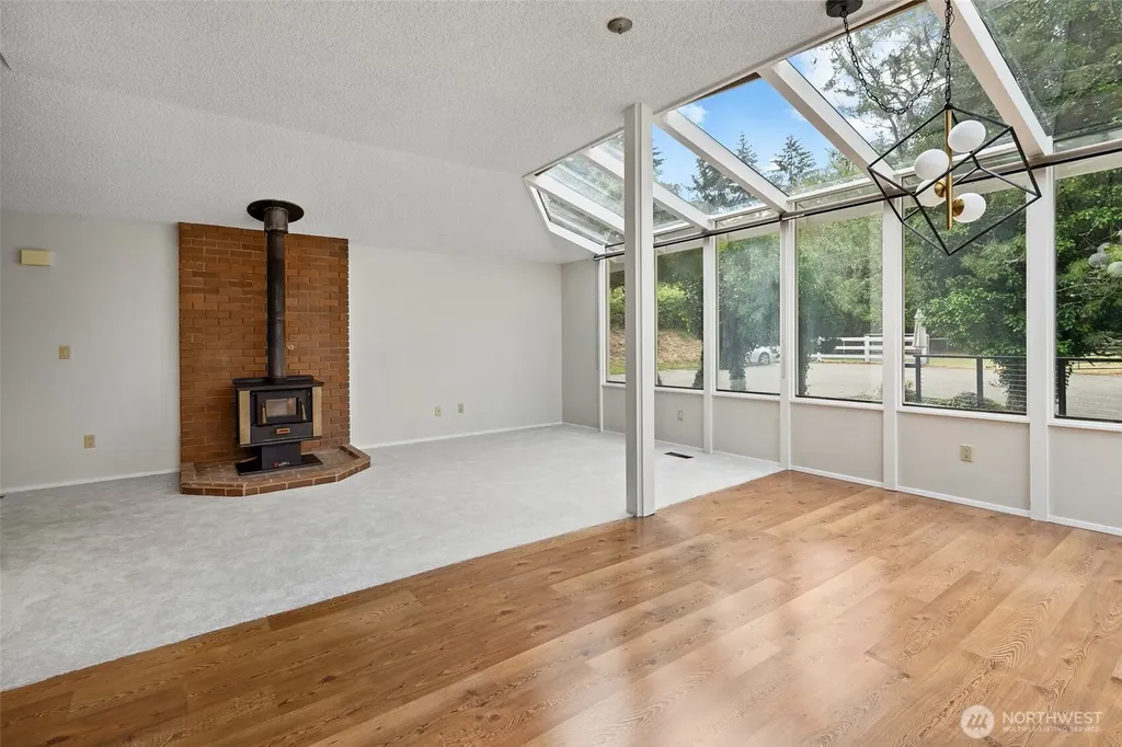 3315 17th Street NW Gig Harbor WA 98335