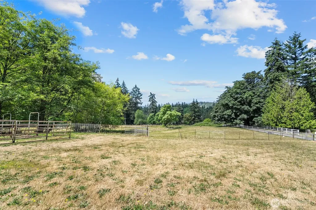 3315 17th Street NW Gig Harbor WA 98335
