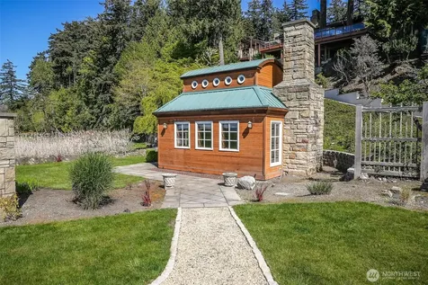 450 Eagle Bay Road Blakely Island WA 98222