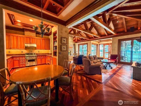 450 Eagle Bay Road Blakely Island WA 98222