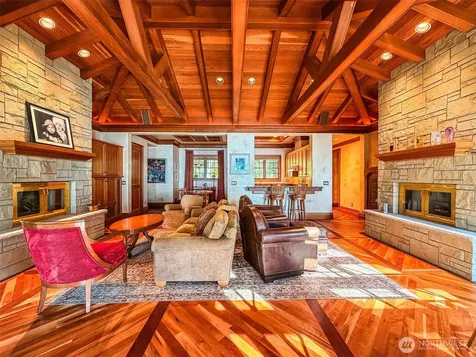 450 Eagle Bay Road Blakely Island WA 98222
