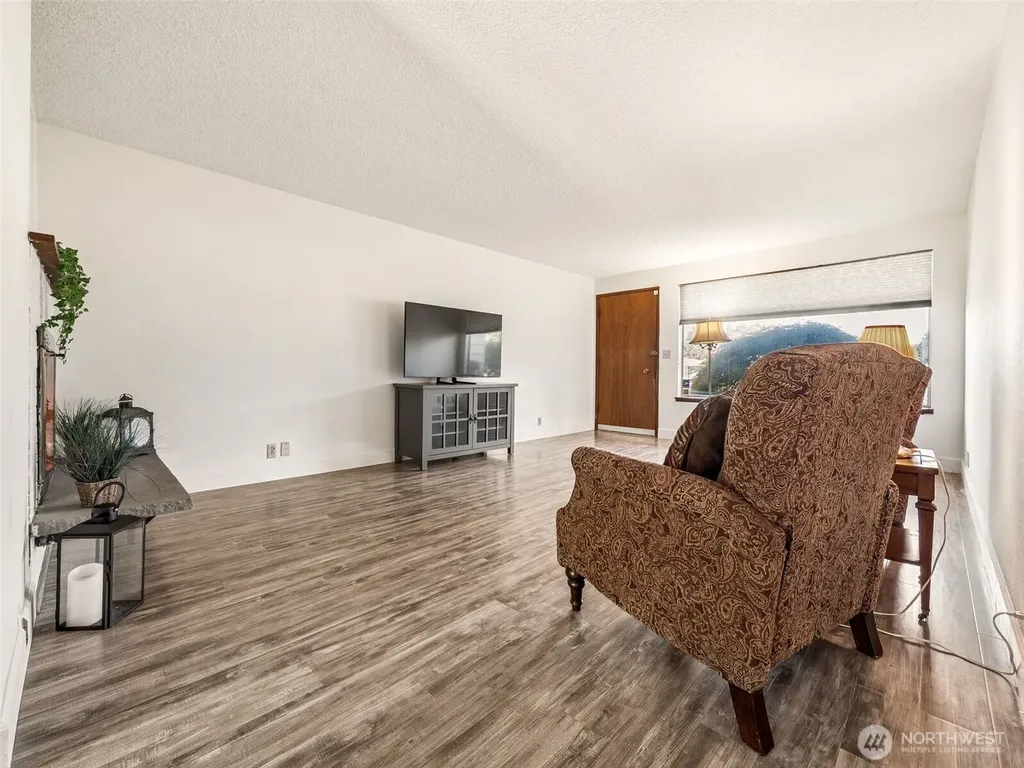 5030 79th Avenue Ct E Fife WA 98424