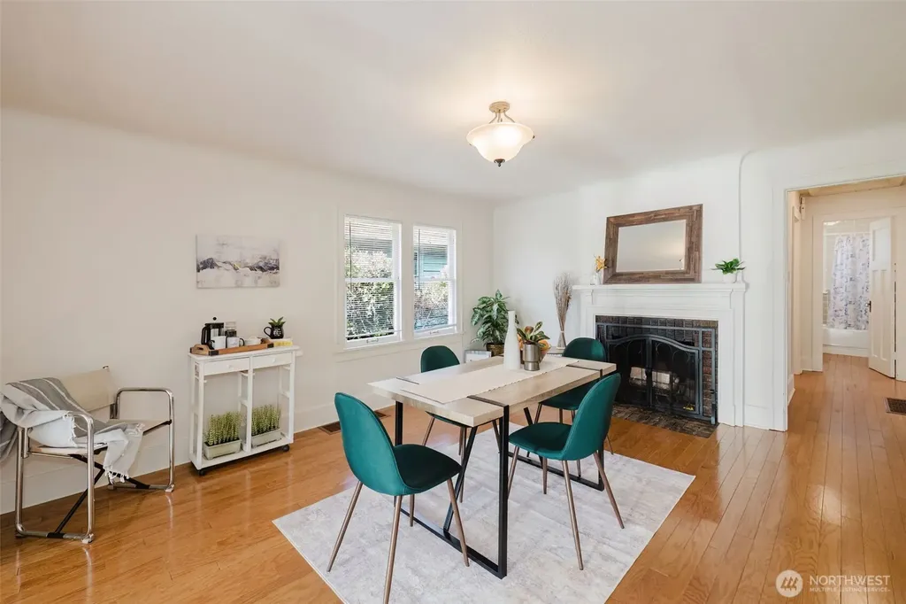 1108 Warren Avenue Bremerton WA 98337
