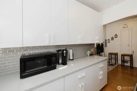 1108 Warren Avenue Bremerton WA 98337