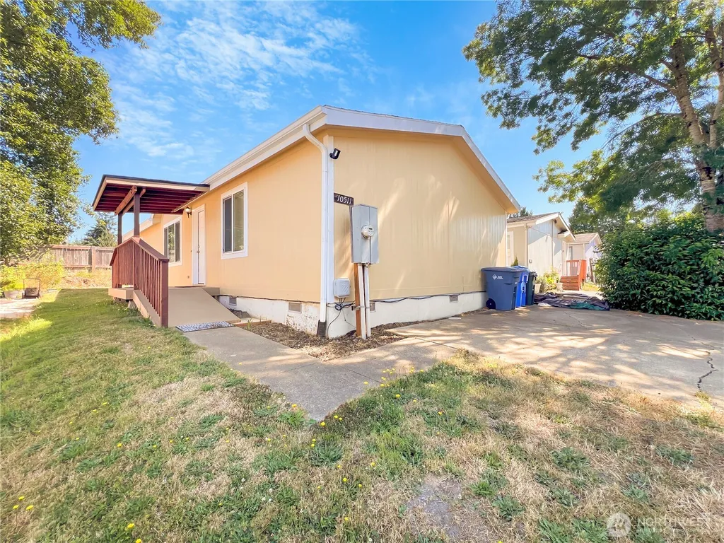 10511 137th Street E Puyallup WA 98374