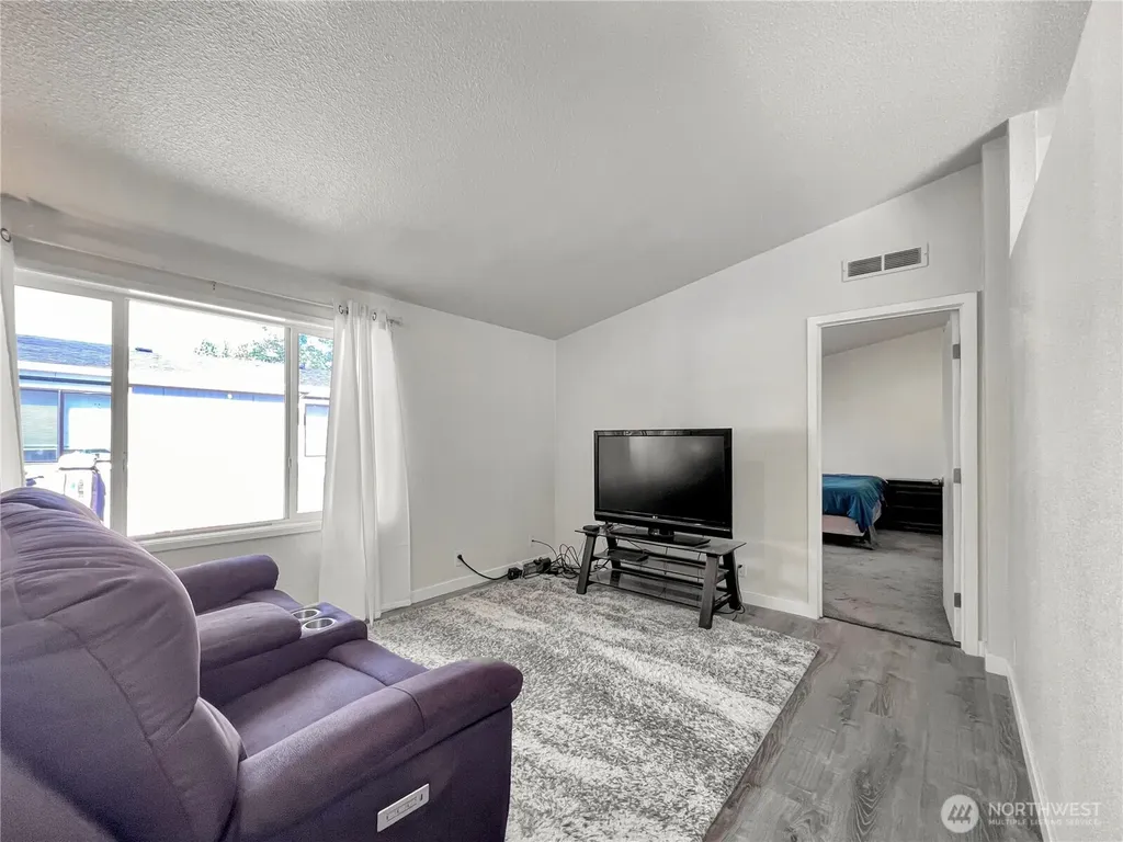 10511 137th Street E Puyallup WA 98374