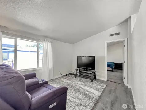 10511 137th Street E Puyallup WA 98374