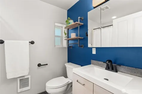 248 Sussex Avenue E Tenino WA 98589