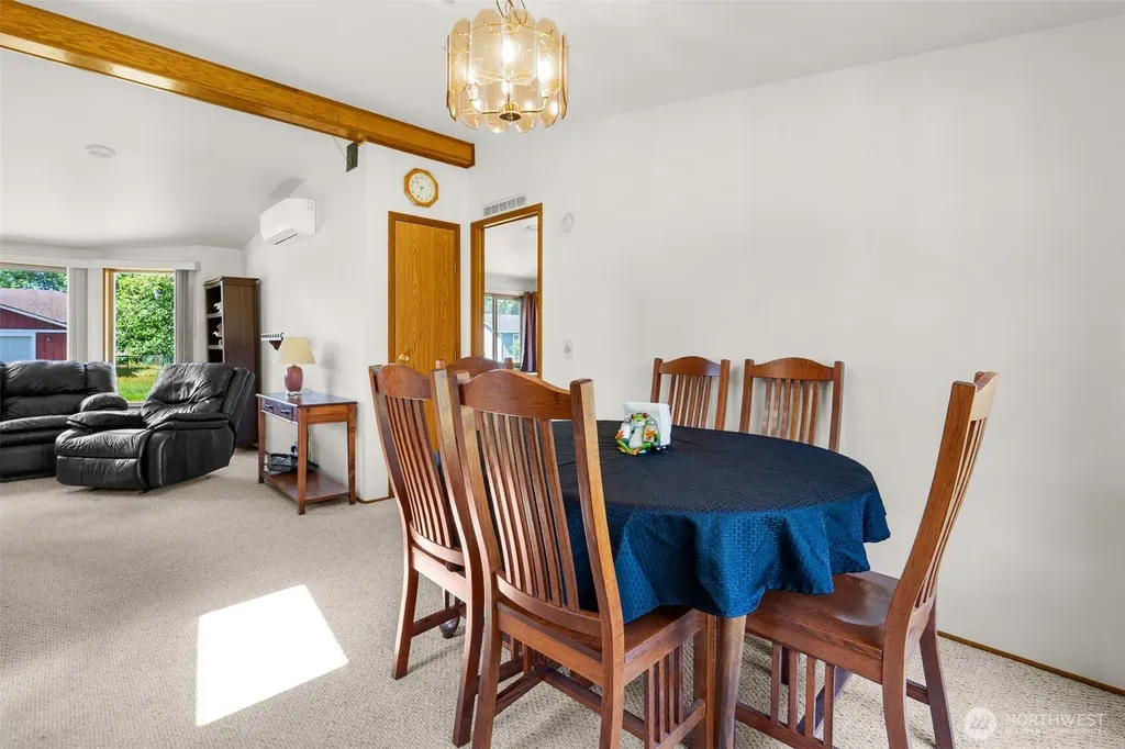 7115 Ortelius Drive Ilwaco WA 98624