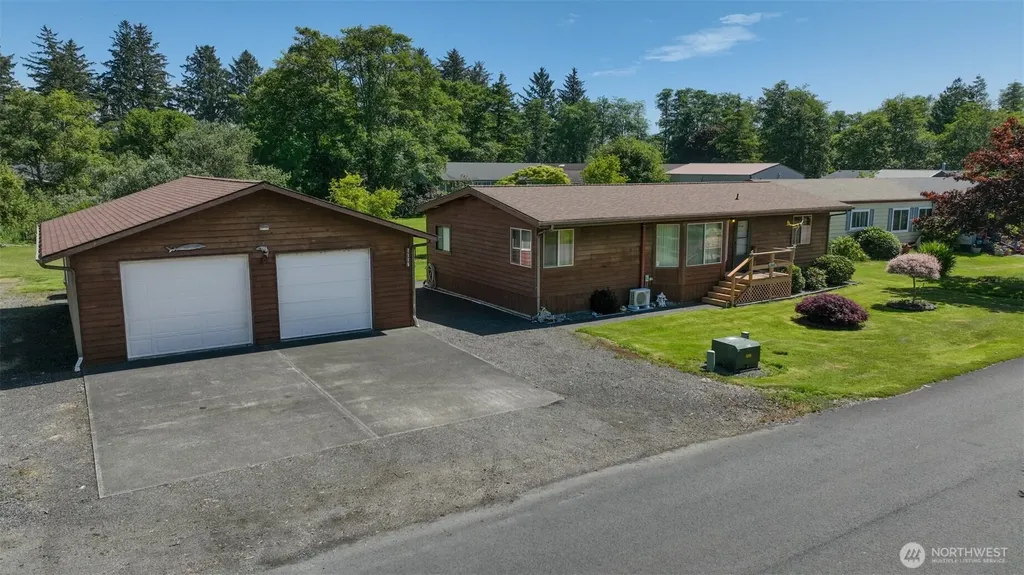 7115 Ortelius Drive Ilwaco WA 98624