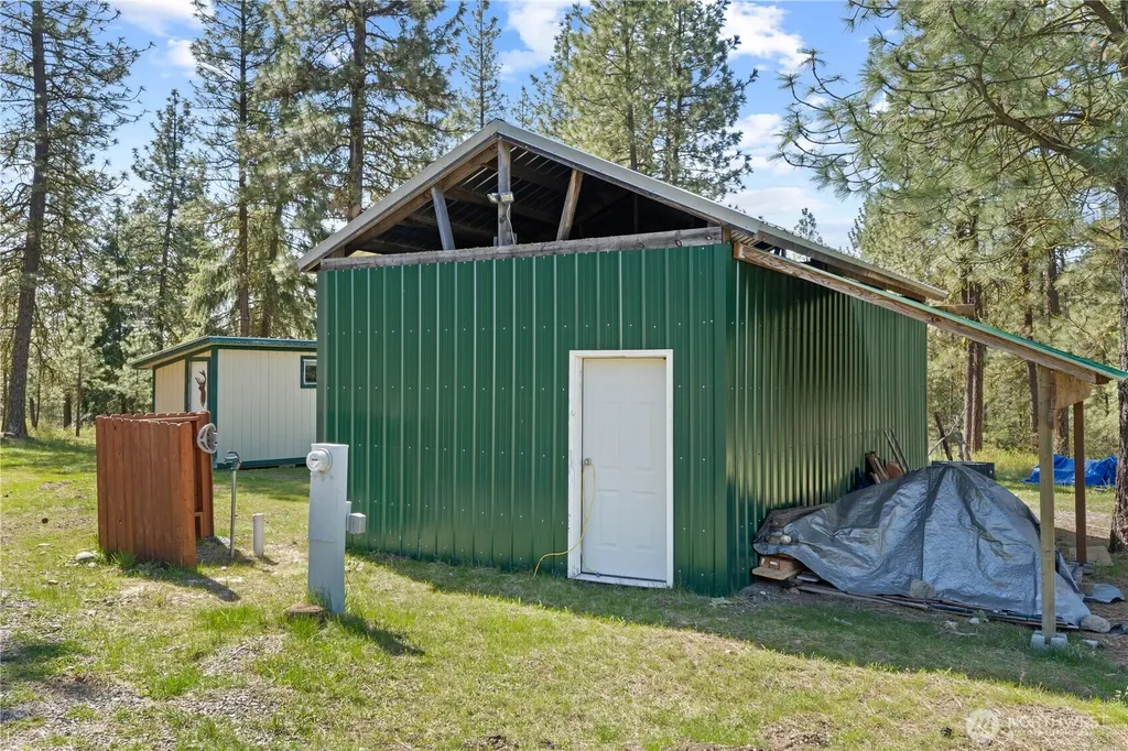 6020 Enterprise Road Fruitland WA 99129