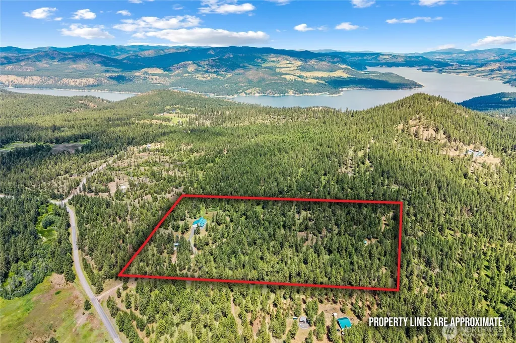 6020 Enterprise Road Fruitland WA 99129