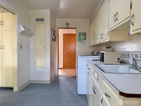 712 E 2nd Avenue Odessa WA 99159