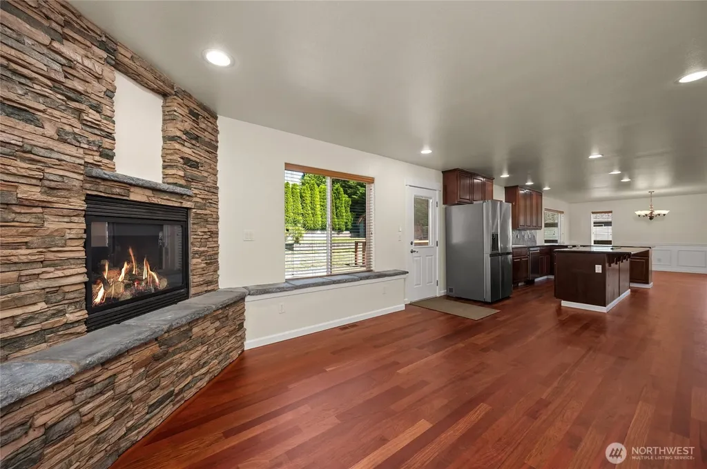 35 Lucky Lane Camano Island WA 98282